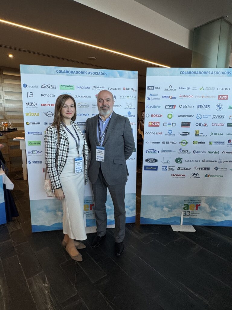 Moviloc en la XIV Convención AER 2025 impulsando la gestión de flotas para renting